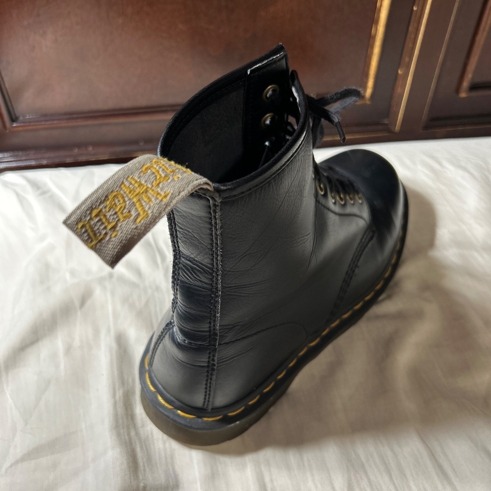 Mens Dr Martens Vegan 14045 Felix Lace up Mens 10 Wmns 11Eye Ankle Boots Classic - Picture 2 of 7
